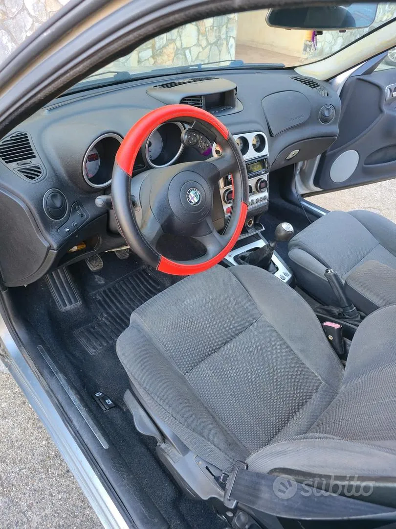 Alfa Romeo 156 2002 photo 4