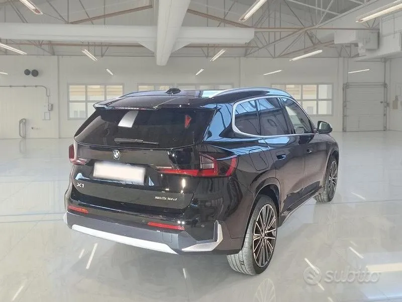 BMW X1 2024 photo 4