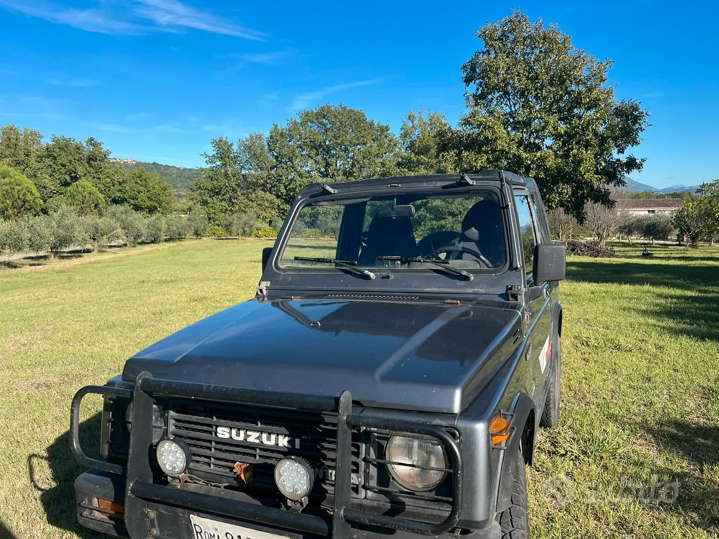 Suzuki Samurai 1988 photo 3