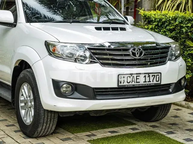 Toyota Fortuner 2014 photo 3