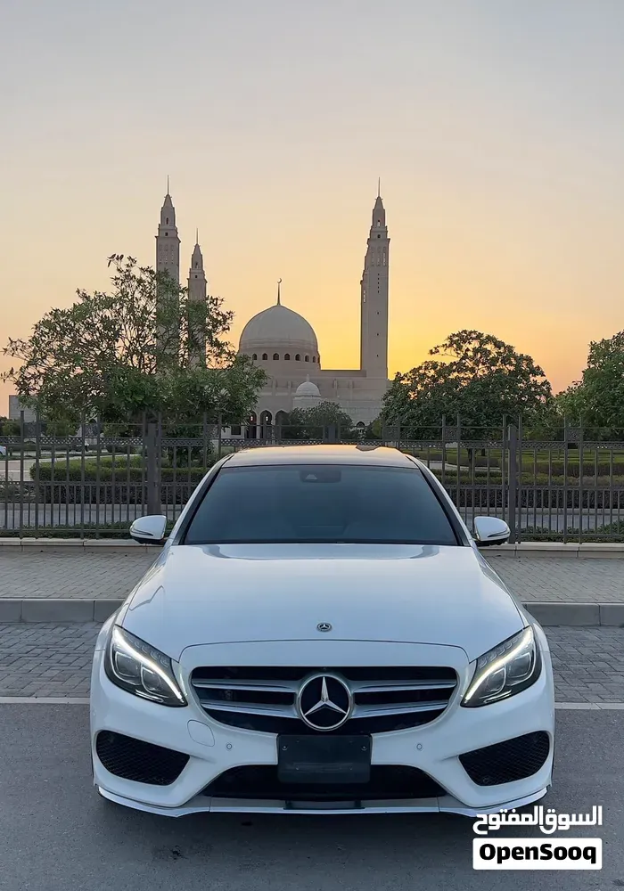 Mercedes-Benz C-Class 2019 photo 5