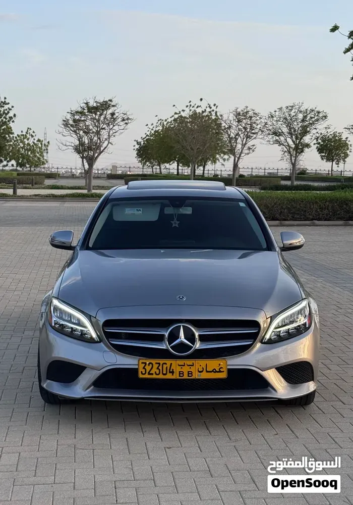 Mercedes-Benz C-Class 2019 photo 2