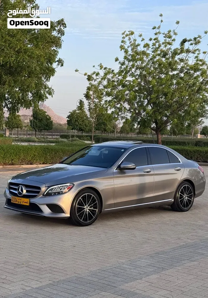 Mercedes-Benz C-Class 2019 photo 3