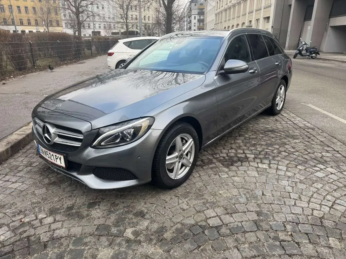 Mercedes-Benz C-Class 2017 photo 2