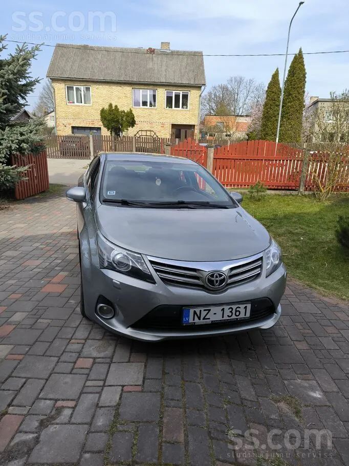 Toyota Avensis