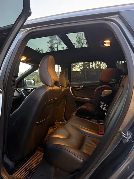 Volvo Xc60 2017 photo 4