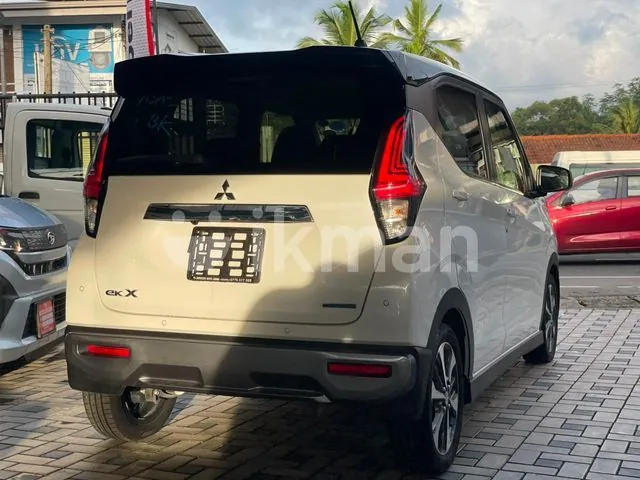 Mitsubishi Ek Wagon 2023 photo 5