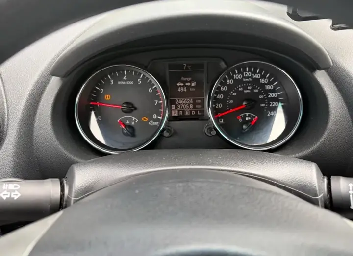 Nissan Rogue 2011 photo 4