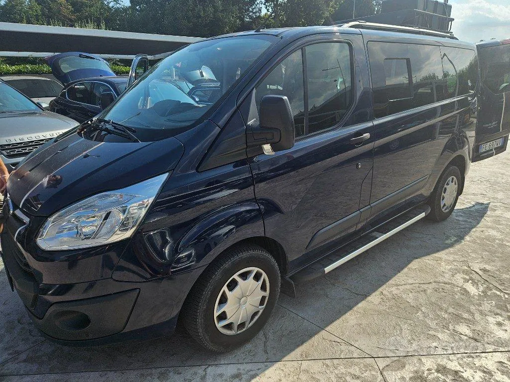 Ford Tourneo Custom