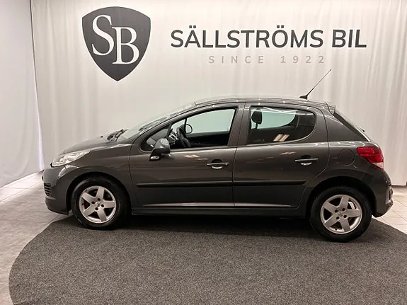 Peugeot 207 2010 photo 3