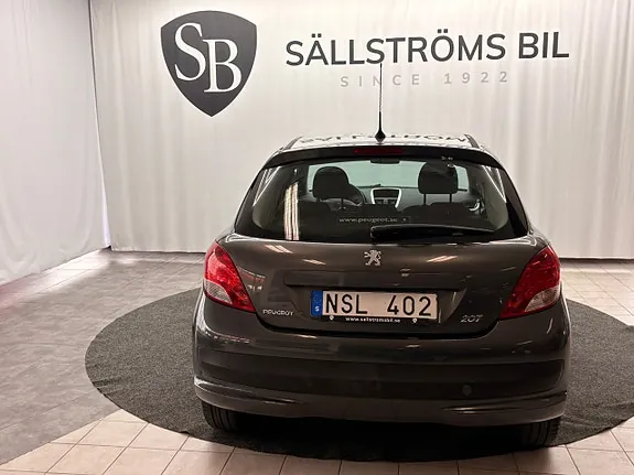 Peugeot 207 2010 photo 5