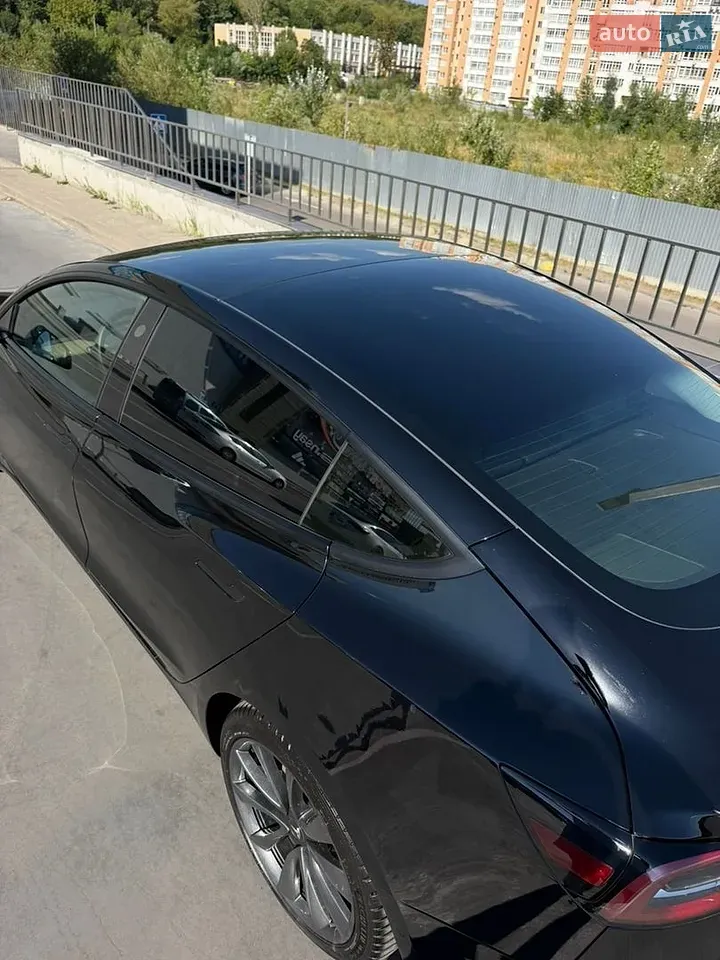 Tesla Model 3 2021 photo 5