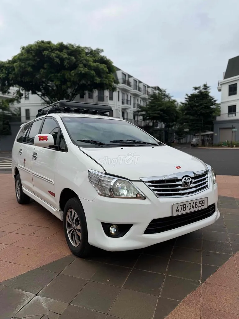Toyota Innova 2013 photo 4