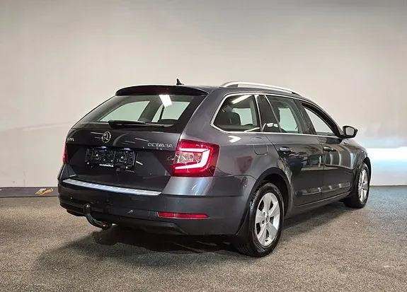 Skoda Octavia 2020 photo 2