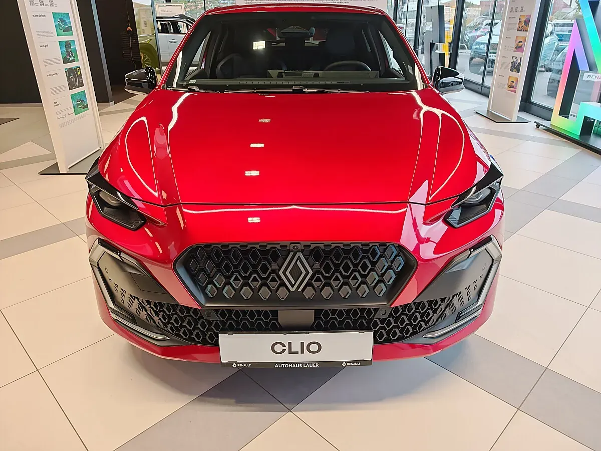 Renault Clio 2026 photo 2