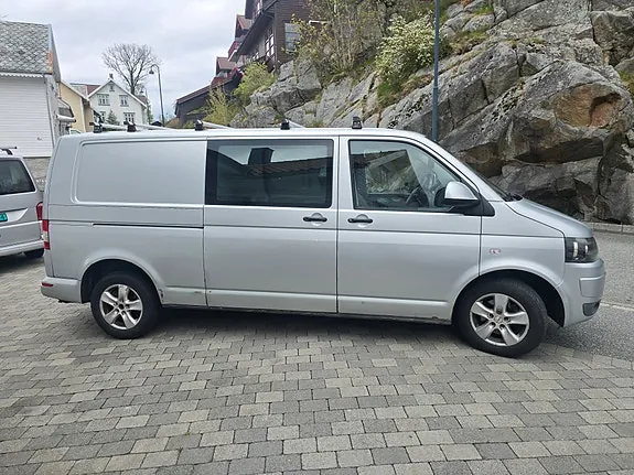 Volkswagen Transporter 2012 photo 3