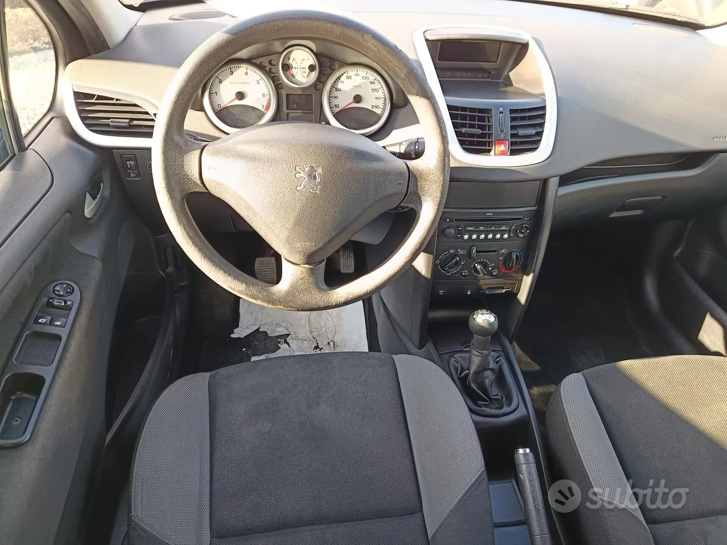 Peugeot 207 2009 photo 5
