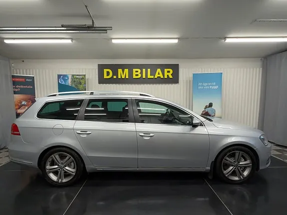 Volkswagen Passat 2012 photo 5