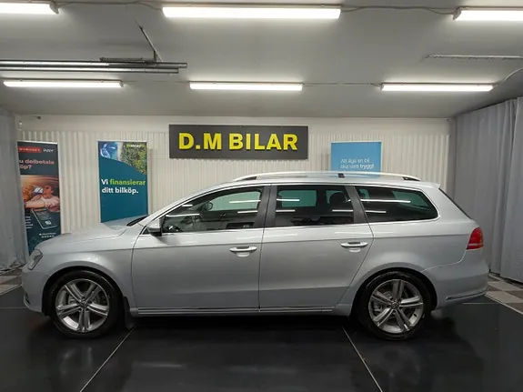 Volkswagen Passat 2012 photo 2