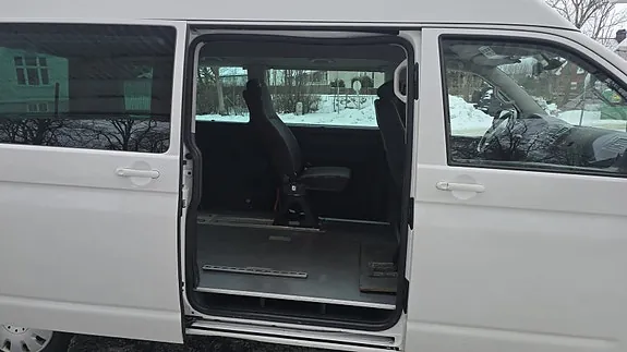Volkswagen Caravelle 2014 photo 4