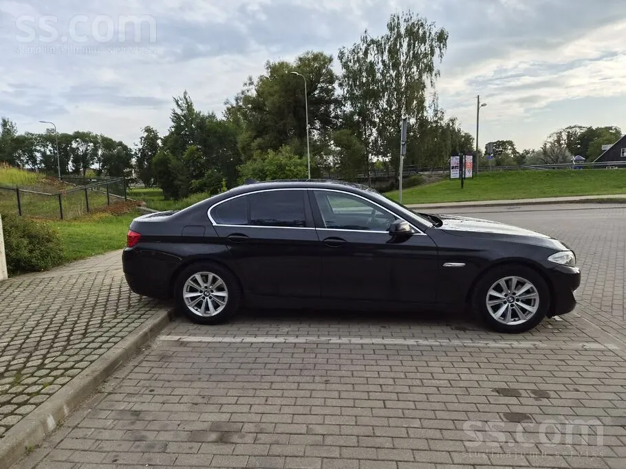 BMW 525 2010 photo 5