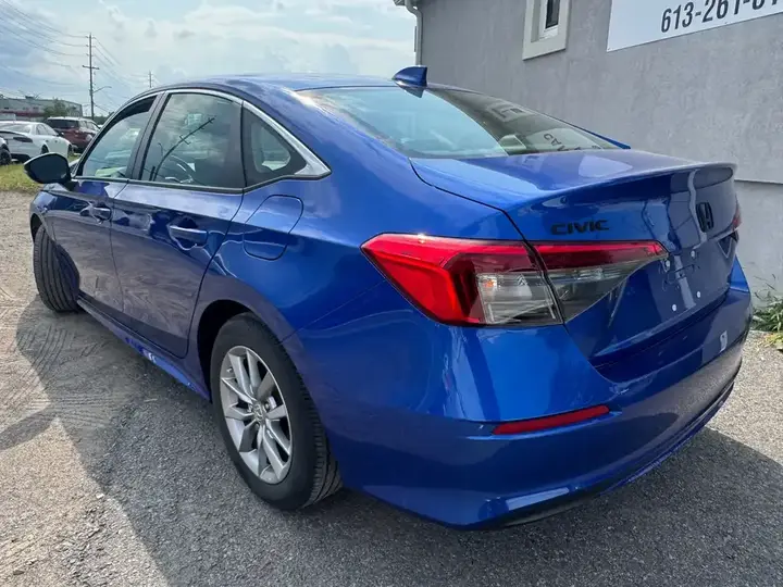 Honda Civic 2022 photo 5