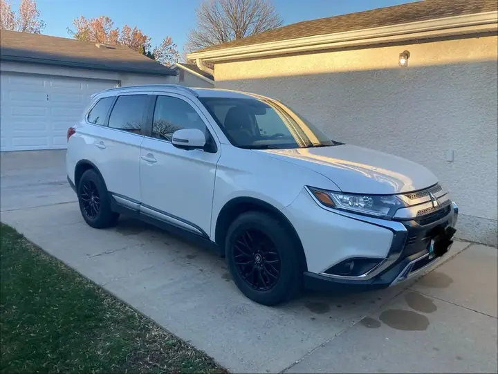 Mitsubishi Outlander 2009 photo 3