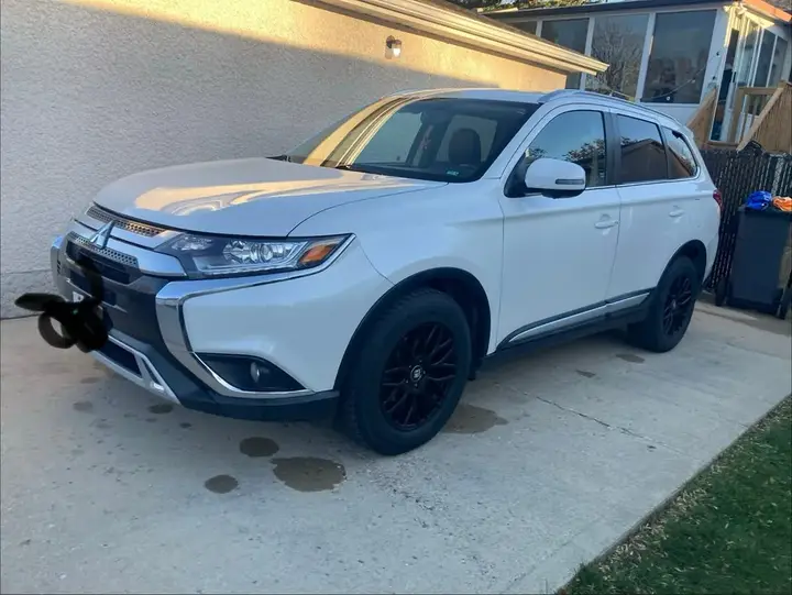 Mitsubishi Outlander 2009 photo 2