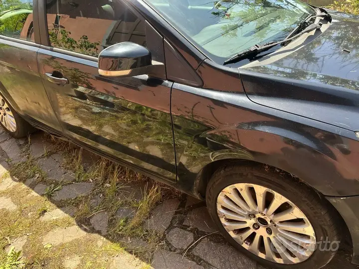 Ford Focus 2009 photo 3