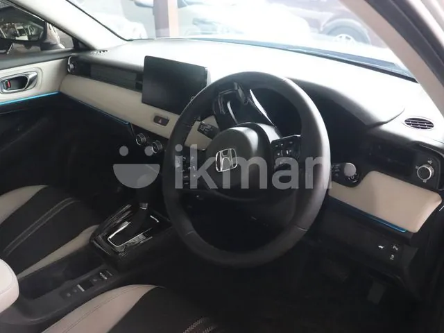 Honda Vezel 2025 photo 2