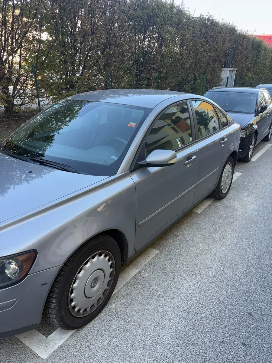 Volvo S40 2004 photo 2