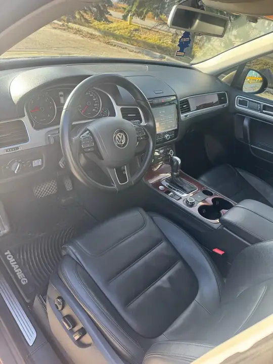 Volkswagen Touareg 2013 photo 5