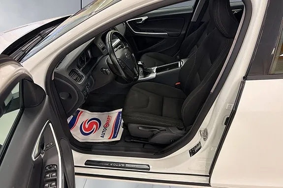 Volvo V60 2015 photo 3