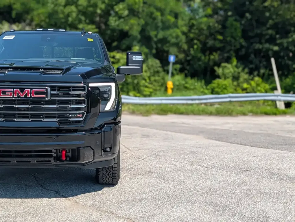 GMC Sierra 2500Hd 2026 photo 5