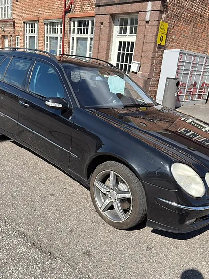Mercedes-Benz E280 2004 photo 3