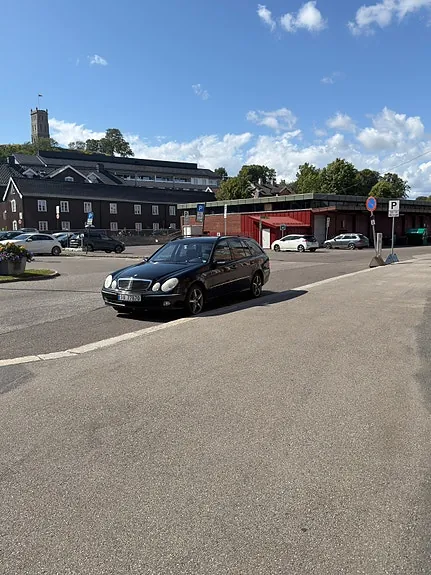 Mercedes-Benz E280