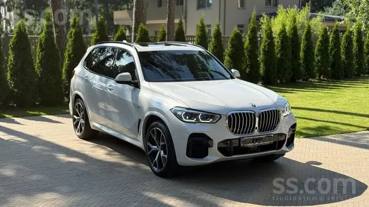 BMW X5 2023 photo 4