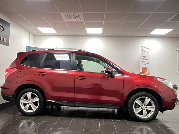 Subaru Forester 2015 photo 3