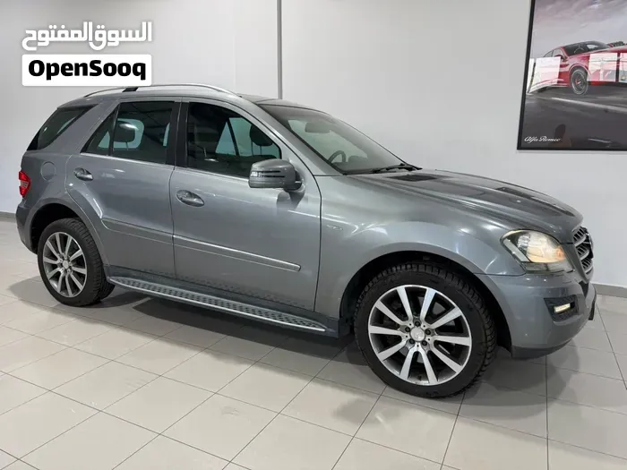 Mercedes-Benz M-Class 2011 photo 3