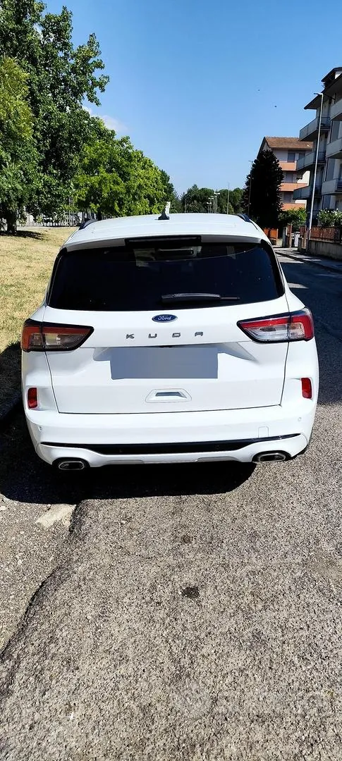 Ford Kuga 2021 photo 2