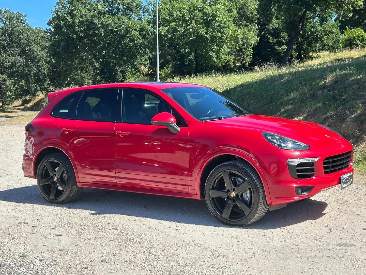 Porsche Cayenne 2016 photo 2