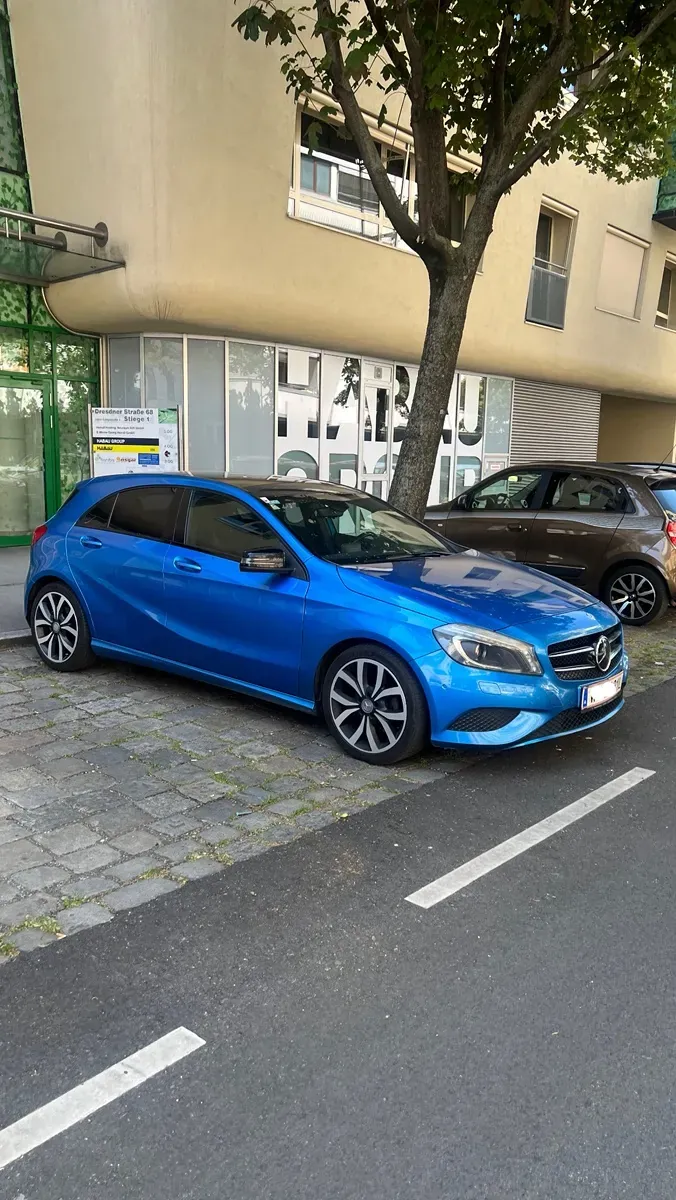 Mercedes-Benz Aklasse 2013 photo 3