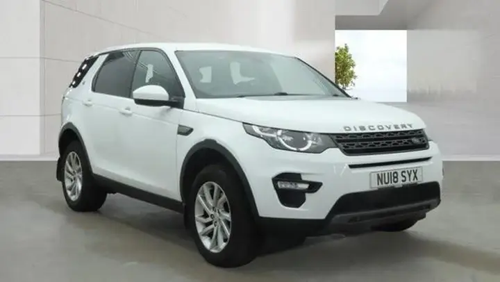 Land Rover Discovery Sport 2018 photo 3