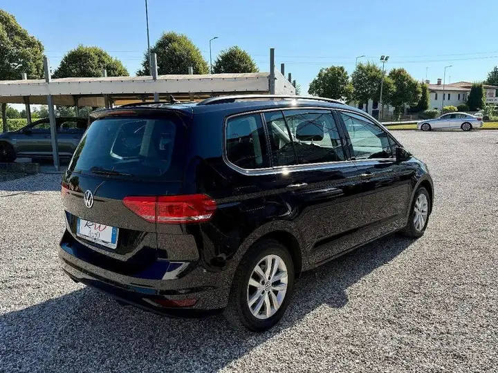 Volkswagen Touran 2019 photo 5