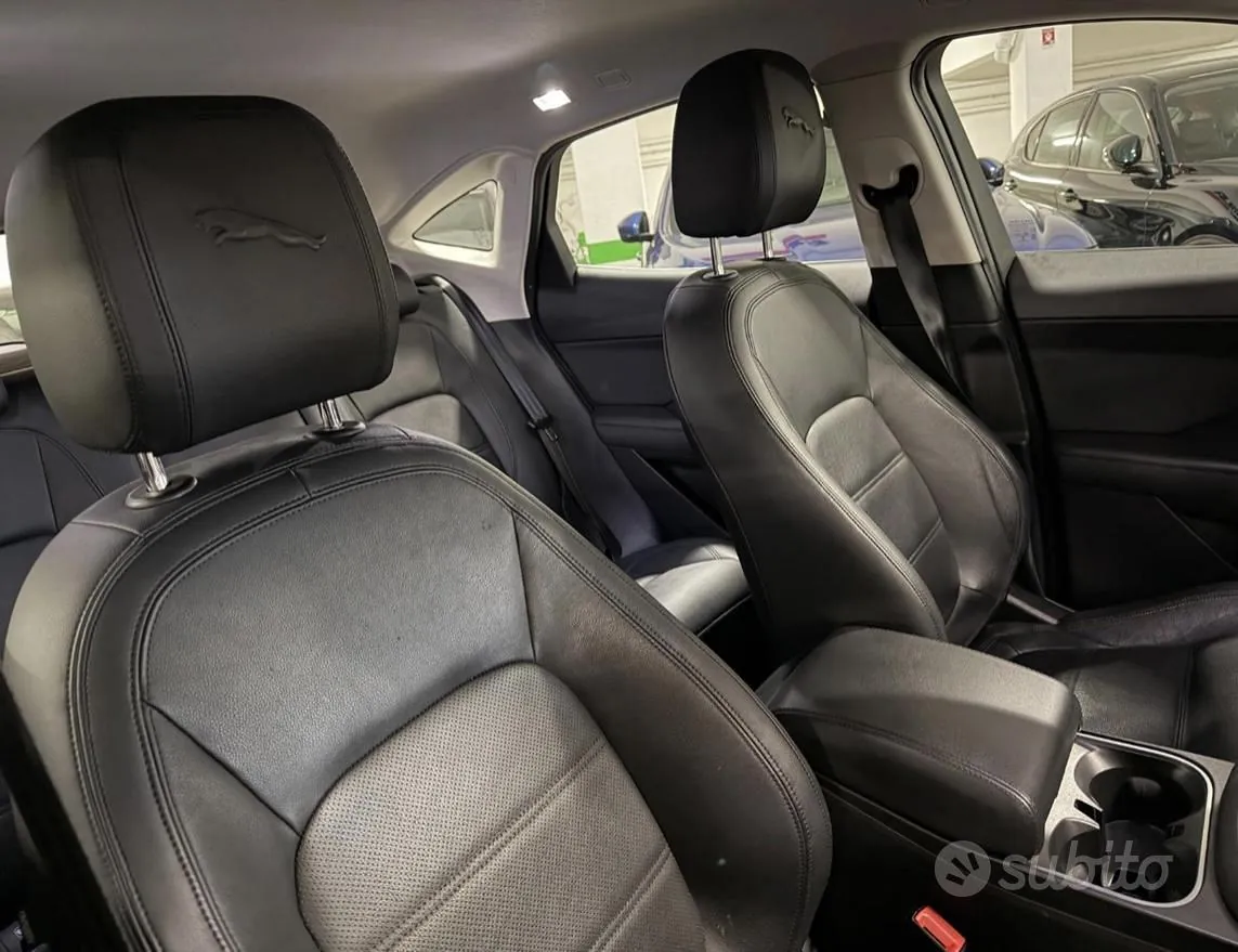 Jaguar E-Pace 2021 photo 5