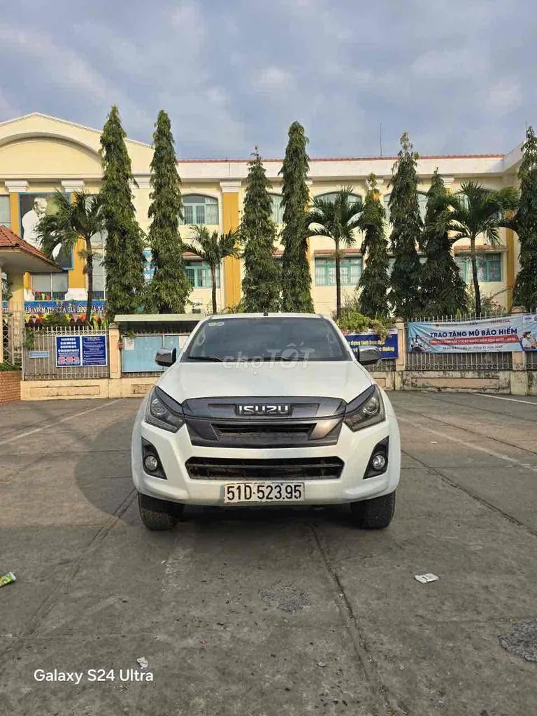 Isuzu D-Max 2019 photo 3