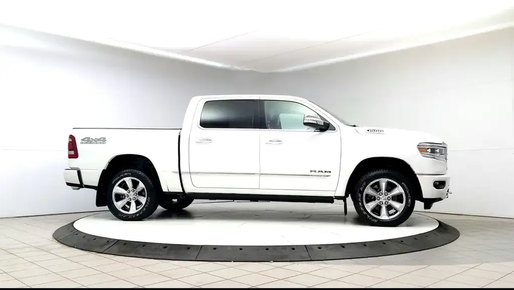 Ram 1500 2022 photo 2