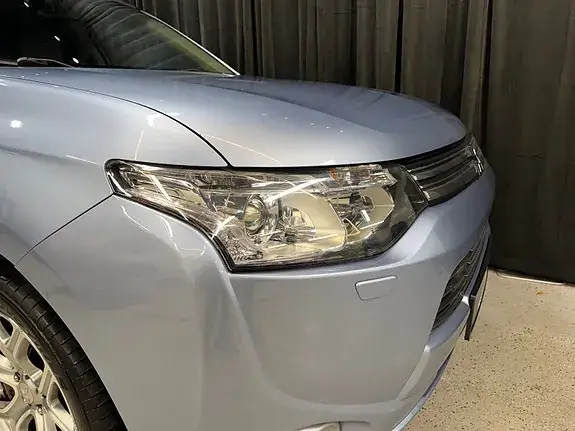 Mitsubishi Outlander 2014 photo 4