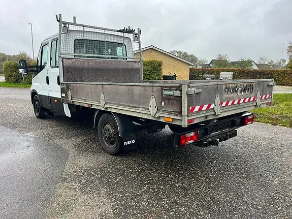 Iveco Daily 2015 photo 5