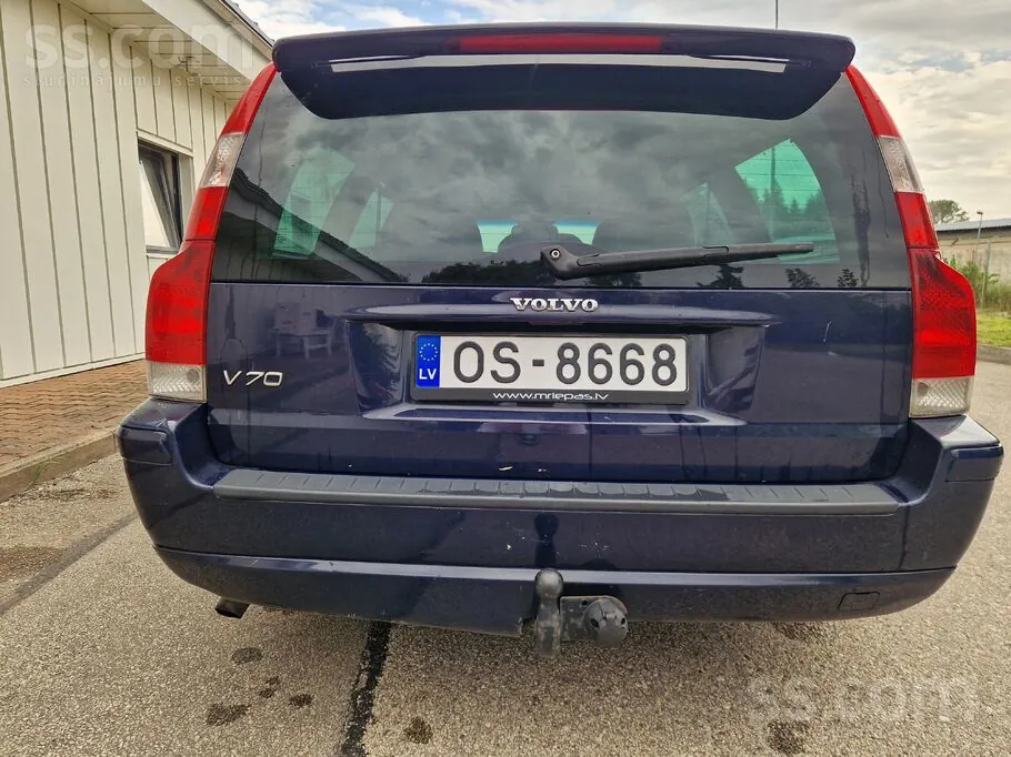 Volvo V70 2004 photo 3